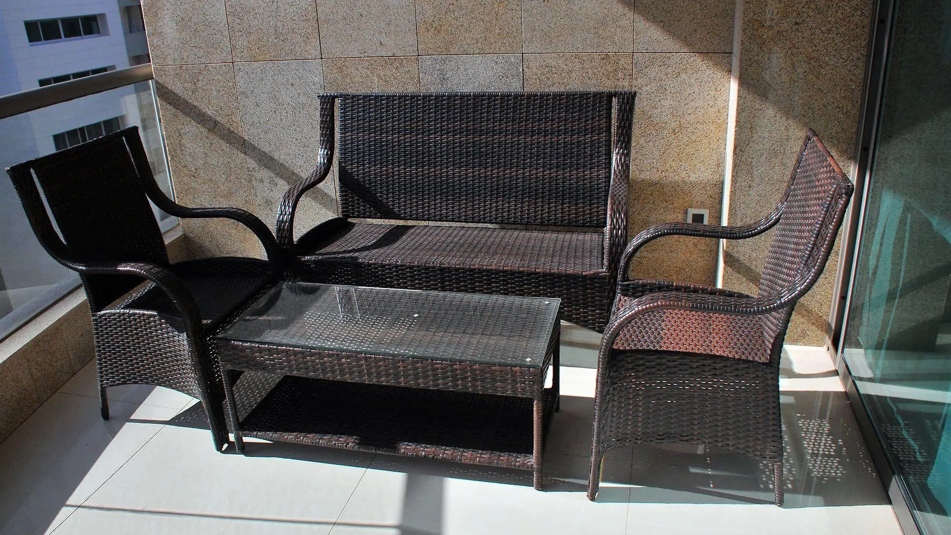 Dolphin Royal Suites Beirut