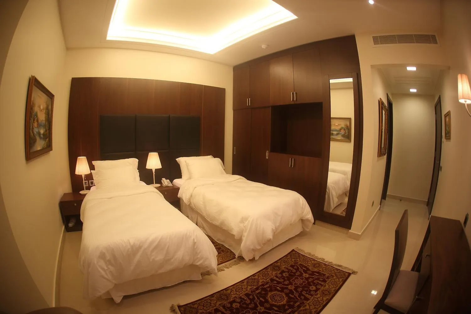 Dolphin Royal Suites Beirut