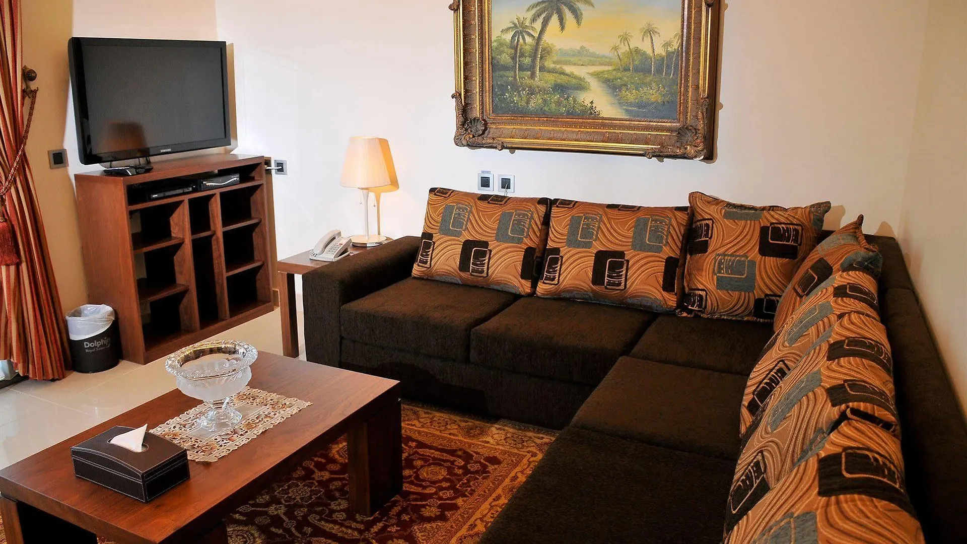Dolphin Royal Suites Beirut Hotel