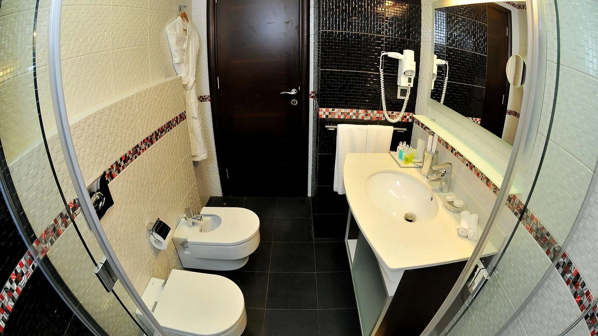 Dolphin Royal Suites Beirut Hotel